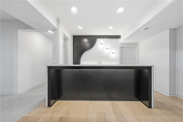 $897,500 | 8181 Valley Road, Lenexa, KS 66220