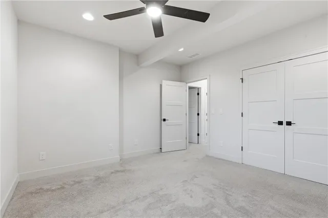 $897,500 | 8181 Valley Road, Lenexa, KS 66220