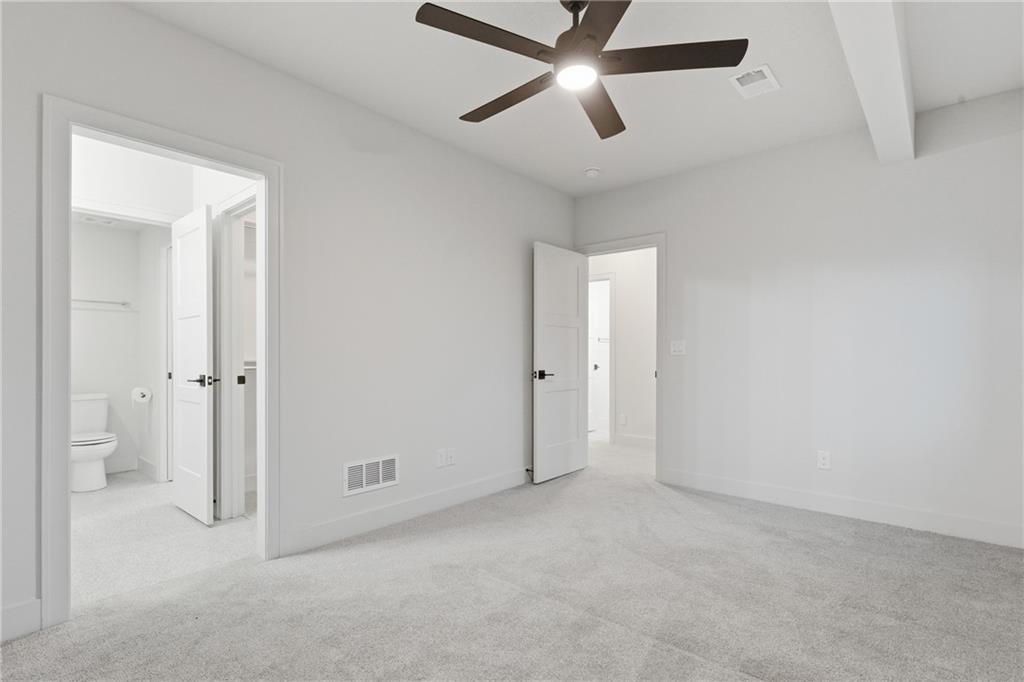 8181 Valley Road Lenexa, KS 66220 - Photo 36 of 48