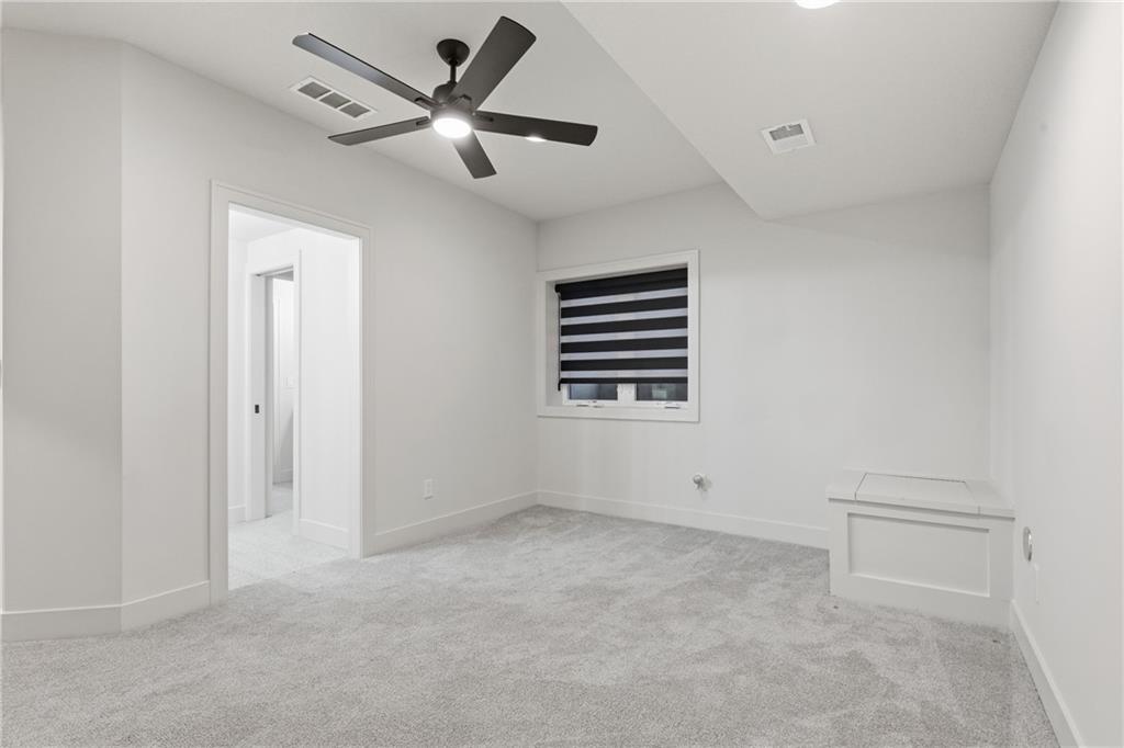 8181 Valley Road Lenexa, KS 66220 - Photo 39 of 48