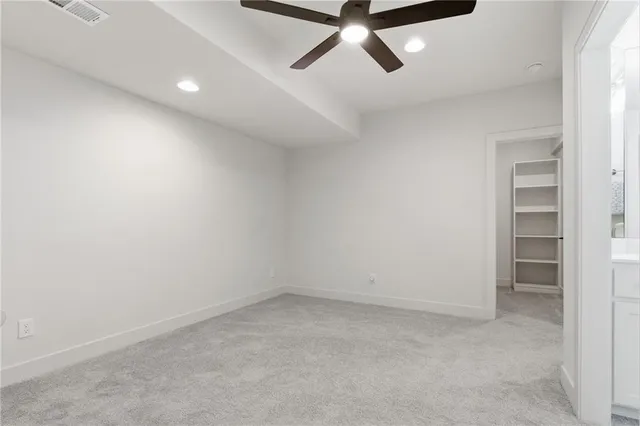 $897,500 | 8181 Valley Road, Lenexa, KS 66220