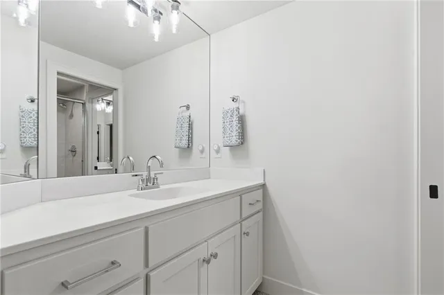 $897,500 | 8181 Valley Road, Lenexa, KS 66220