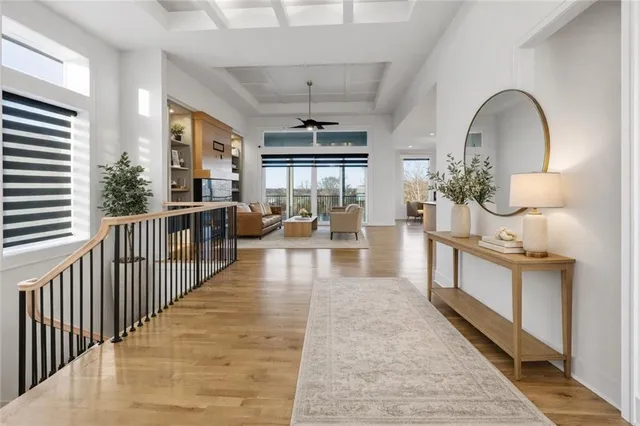 $897,500 | 8181 Valley Road, Lenexa, KS 66220