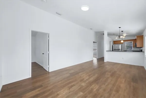 $2,195 | 3502 19th Street West, Bradenton, FL 34205