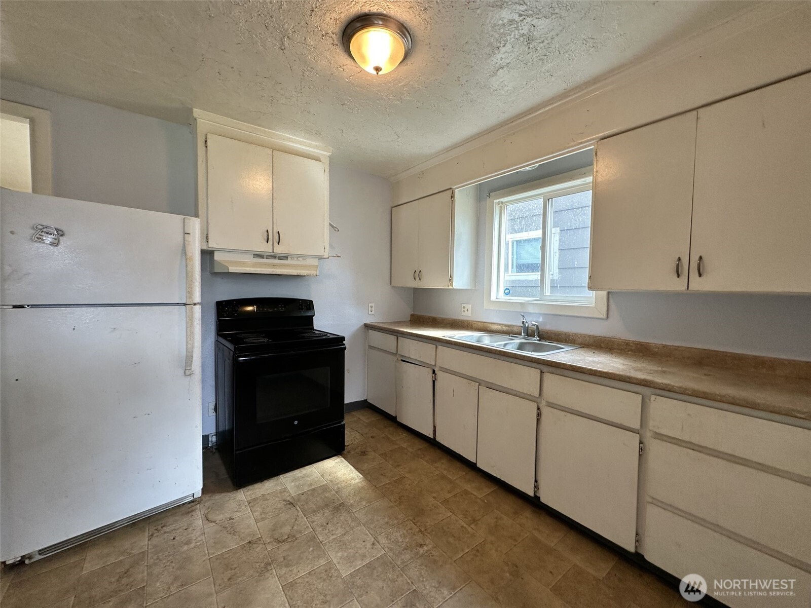 273 Baltimore Street Longview, WA 98632 - Photo 6 of 15