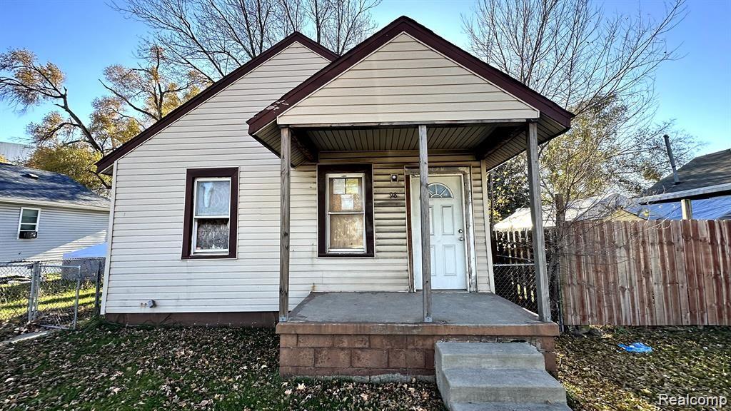 98 East Anchor Street River Rouge, MI 48218 - Photo 1 of 5