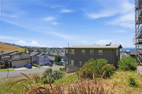 $275,000 | 497 Oahu Street, Morro Bay, CA 93442
