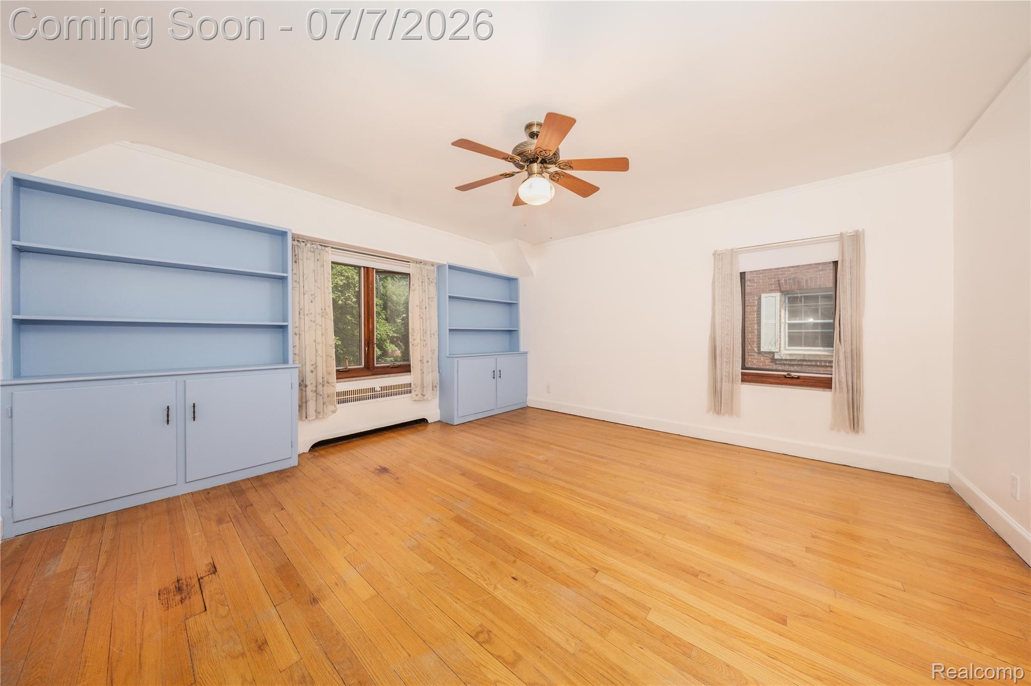 16580 Westmoreland Road Detroit, MI 48219 - Photo 23 of 37 NW bed 16580 Westmoreland.jpg