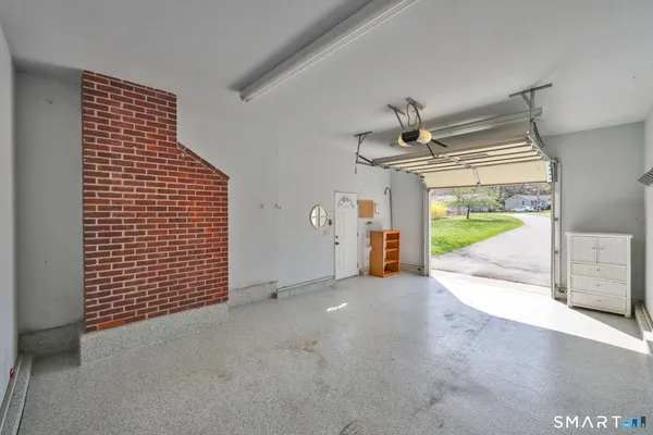 $419,900 | 36 Highland Terrace, Essex, CT 06442