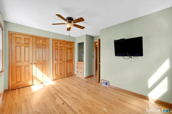 $419,900 | 36 Highland Terrace, Essex, CT 06442