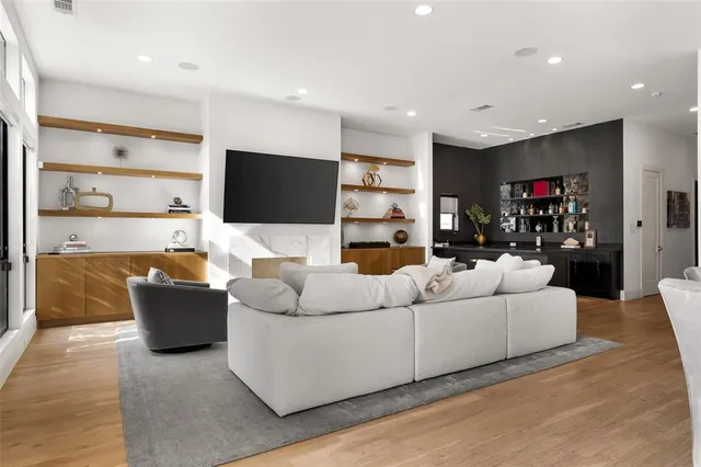 $2,799,000 | 5446 Druid Lane, Dallas, TX 75209