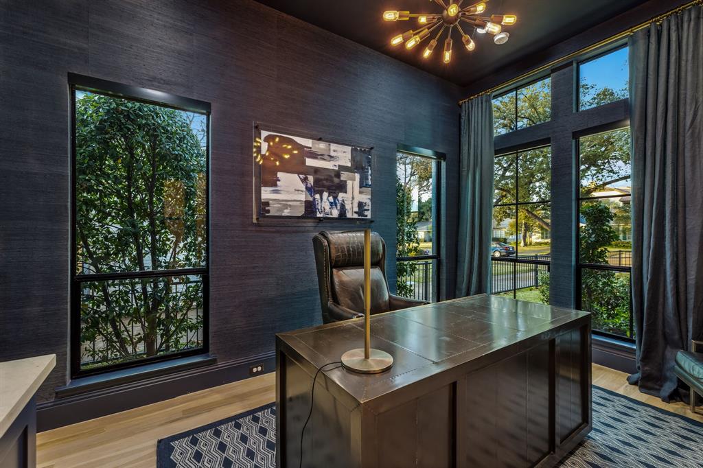 5446 Druid Lane Dallas, TX 75209 - Photo 5 of 40