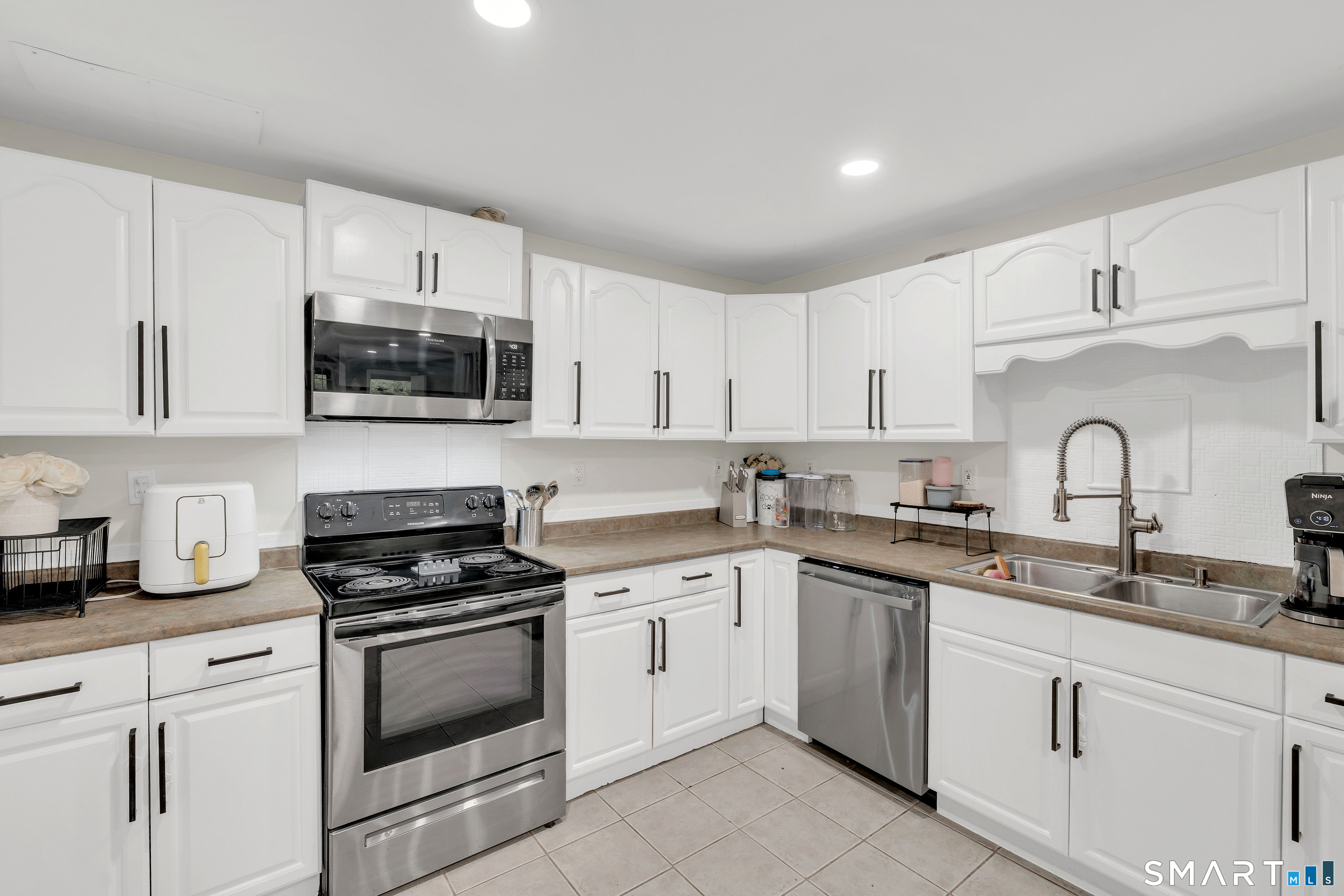 30 Stoneycrest Drive Meriden, CT 06450 - Photo 32 of 40 Unit C