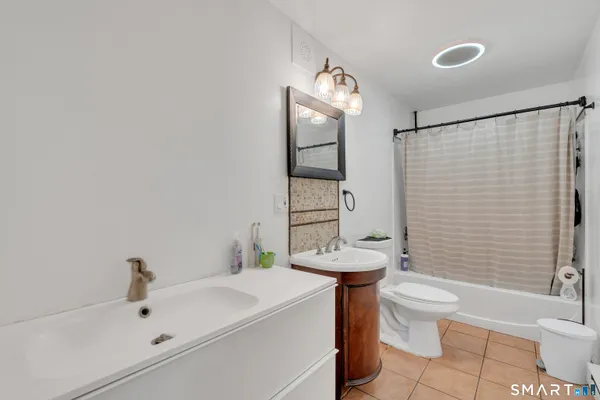 $569,900 | 30 Stoneycrest Drive, Meriden, CT 06450