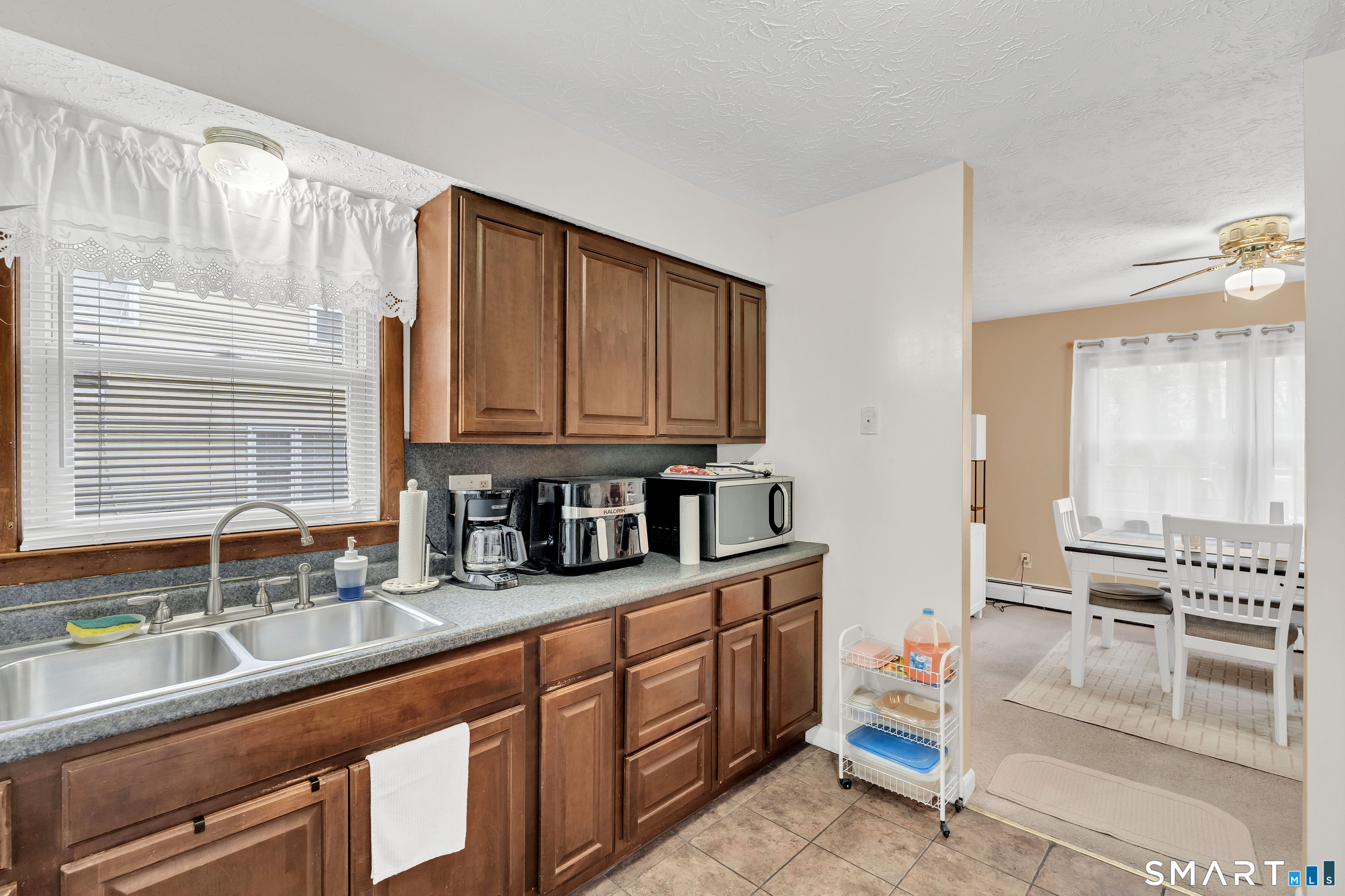 30 Stoneycrest Drive Meriden, CT 06450 - Photo 6 of 40 Unit A