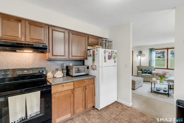 $569,900 | 30 Stoneycrest Drive, Meriden, CT 06450