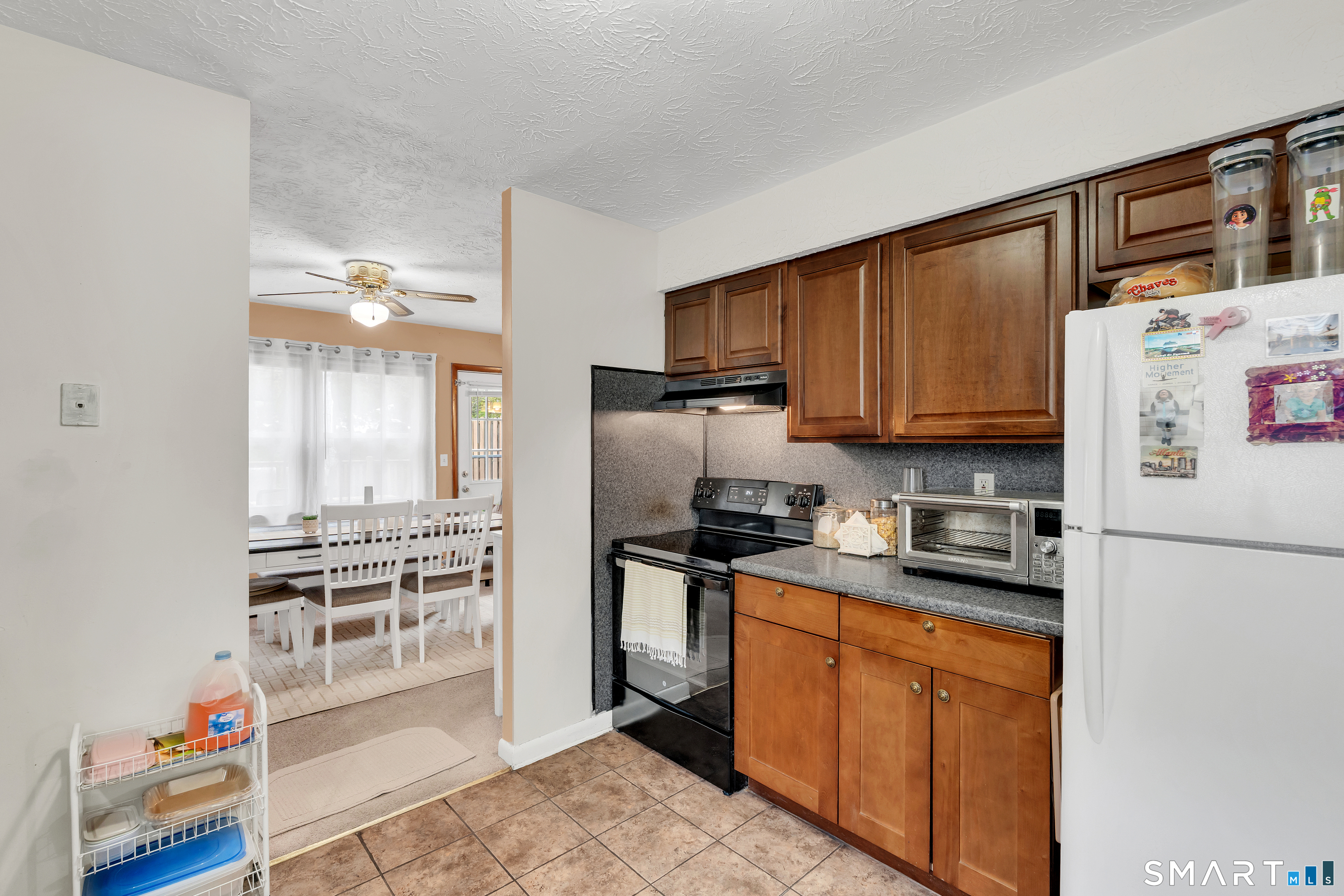 30 Stoneycrest Drive Meriden, CT 06450 - Photo 8 of 40 Unit A