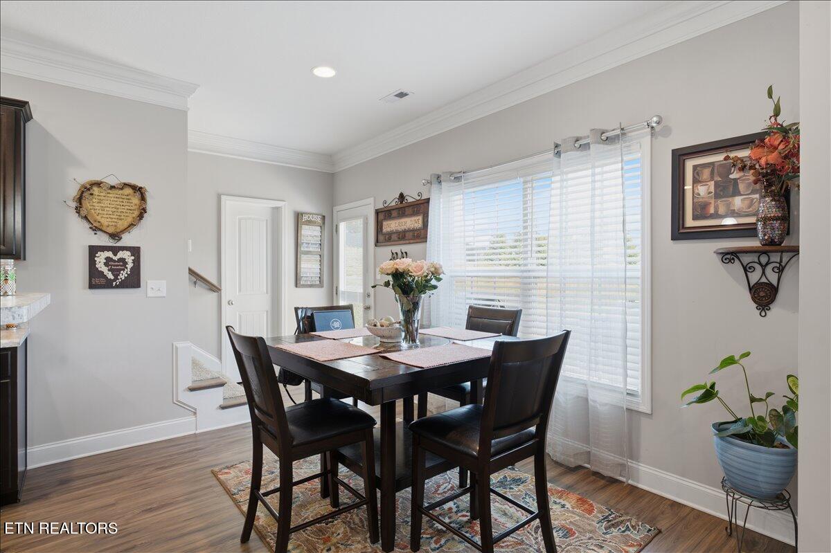 8144 River House Road Knoxville, TN 37931 - Photo 8 of 34 08-Dining Area