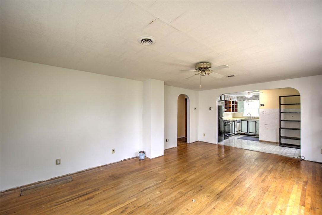 1042 North 33rd Street Decatur, IL 62521 - Photo 9 of 31
