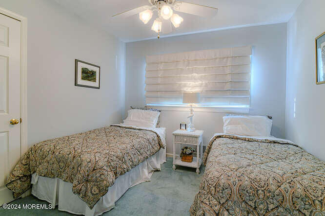 38 Carolyn Road Little Silver, NJ 07739 - Photo 21 of 31 38 Carolyn Rd Little Silver NJ-small-016
