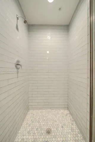 $349,000 | 10 Southwest South River Drive, Unit 708, Miami, FL 33130