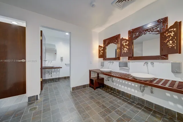 $349,000 | 10 Southwest South River Drive, Unit 708, Miami, FL 33130