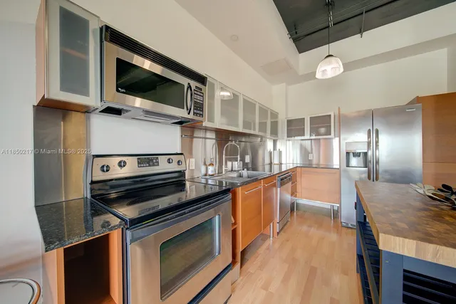 $349,000 | 10 Southwest South River Drive, Unit 708, Miami, FL 33130