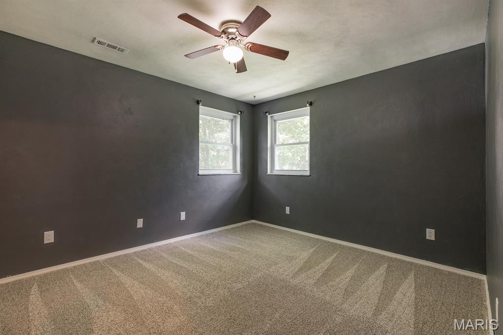 2364 Seminary Road Brighton, IL 62012 - Photo 41 of 57