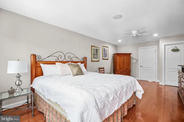 $999,950 | 229 Mill Street, Occoquan, VA 22125