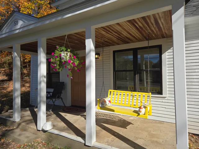 $339,000 | 50 South Court Street, Haverhill, NH 03785