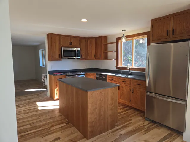 $339,000 | 50 South Court Street, Haverhill, NH 03785