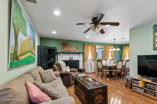31 Nejecho Drive Brick, NJ 08723 - Photo 7 of 26 Living Room 5