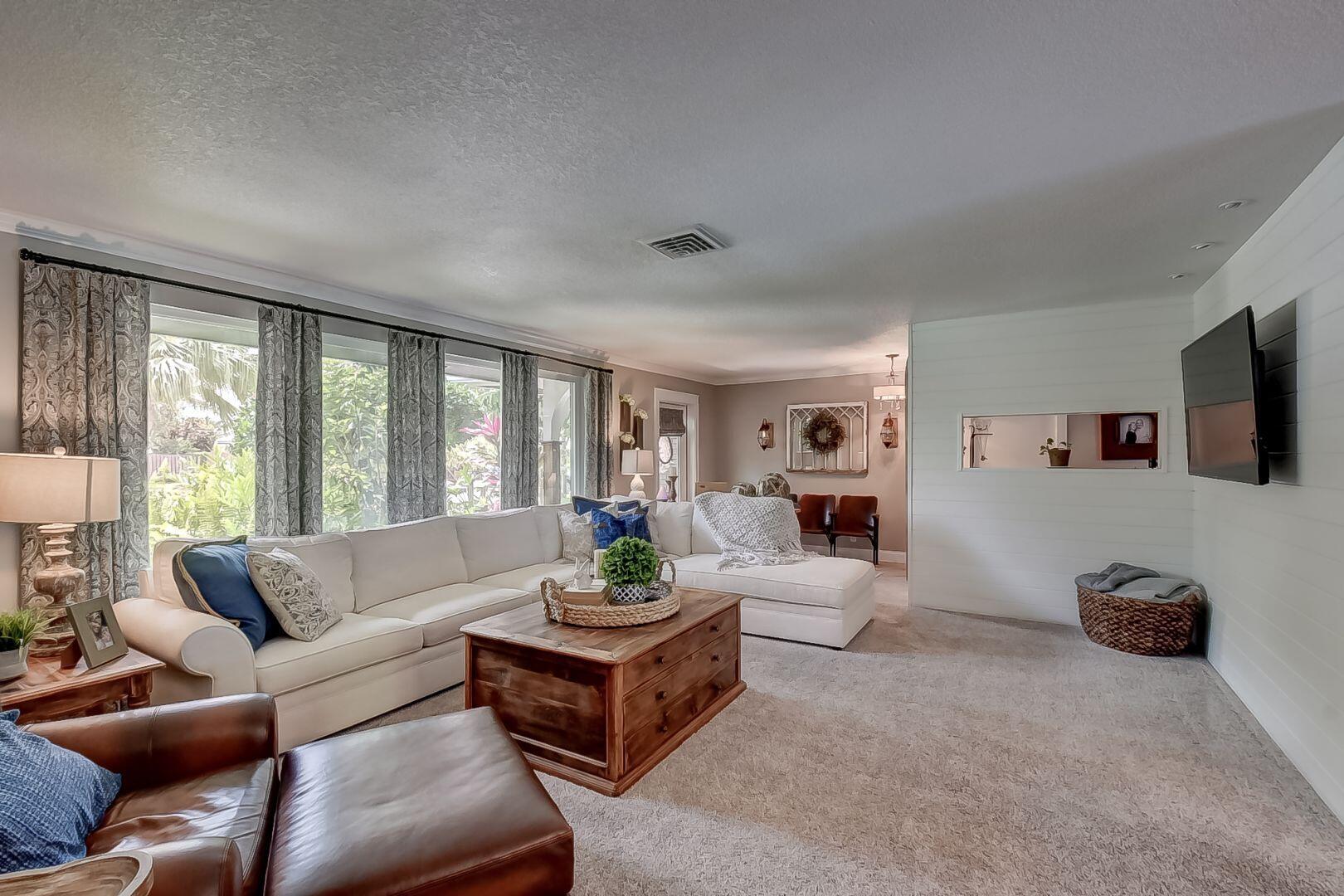 2031 Bonnie Street Boca Raton, FL 33486 - Photo 23 of 59 18_ebf_1092_3_4_5_6