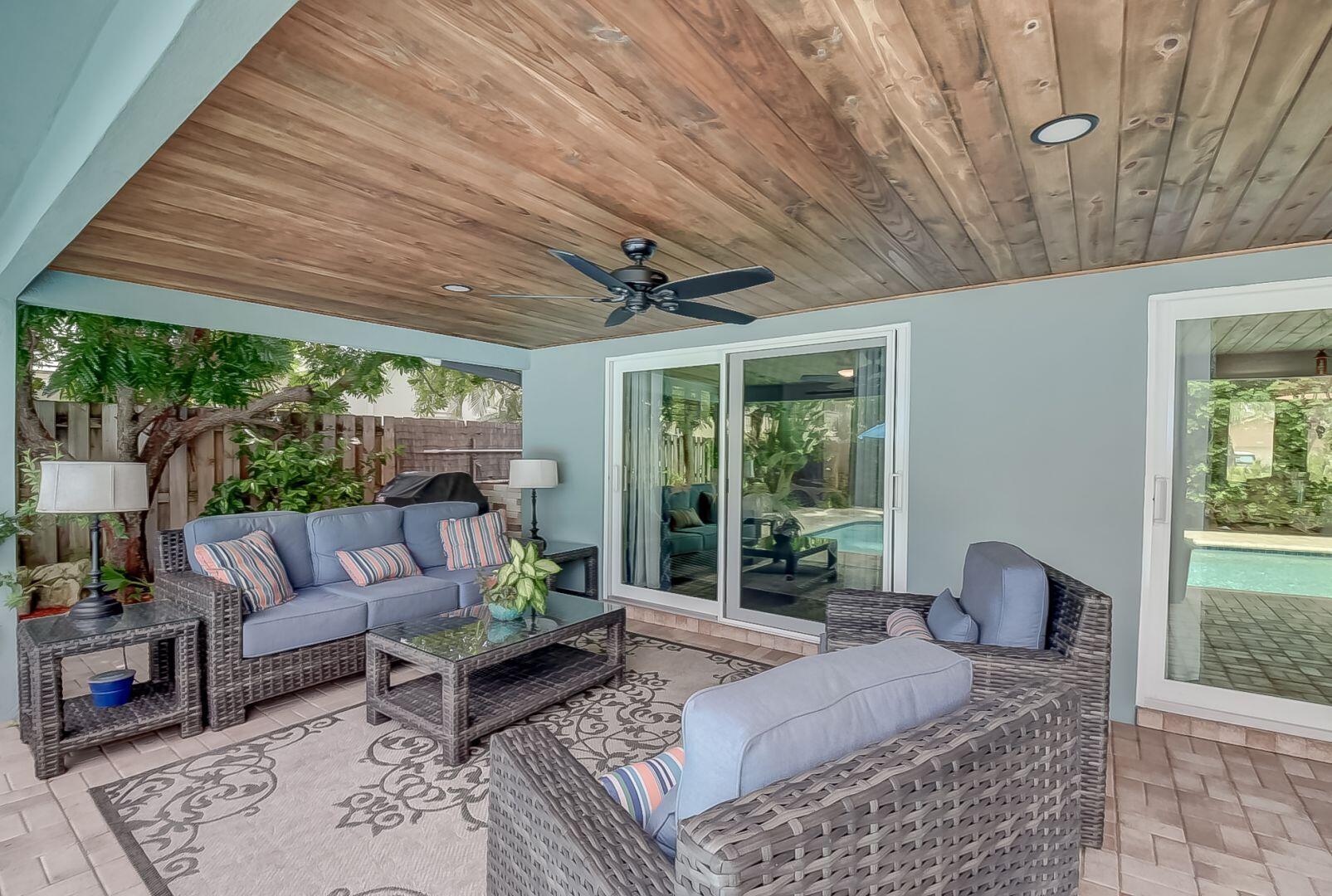 2031 Bonnie Street Boca Raton, FL 33486 - Photo 48 of 59 52_ebf_1347_48_49_50_51