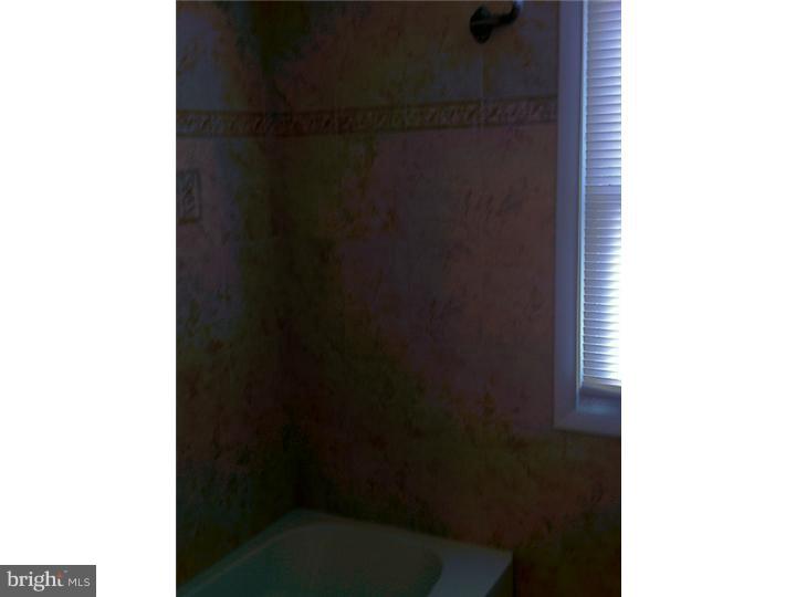 9936 Bridle Road Philadelphia, PA 19115 - Photo 11 of 16 Gallery Image 11