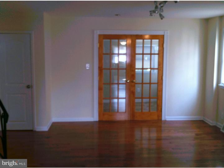 9936 Bridle Road Philadelphia, PA 19115 - Photo 6 of 16 Gallery Image 6