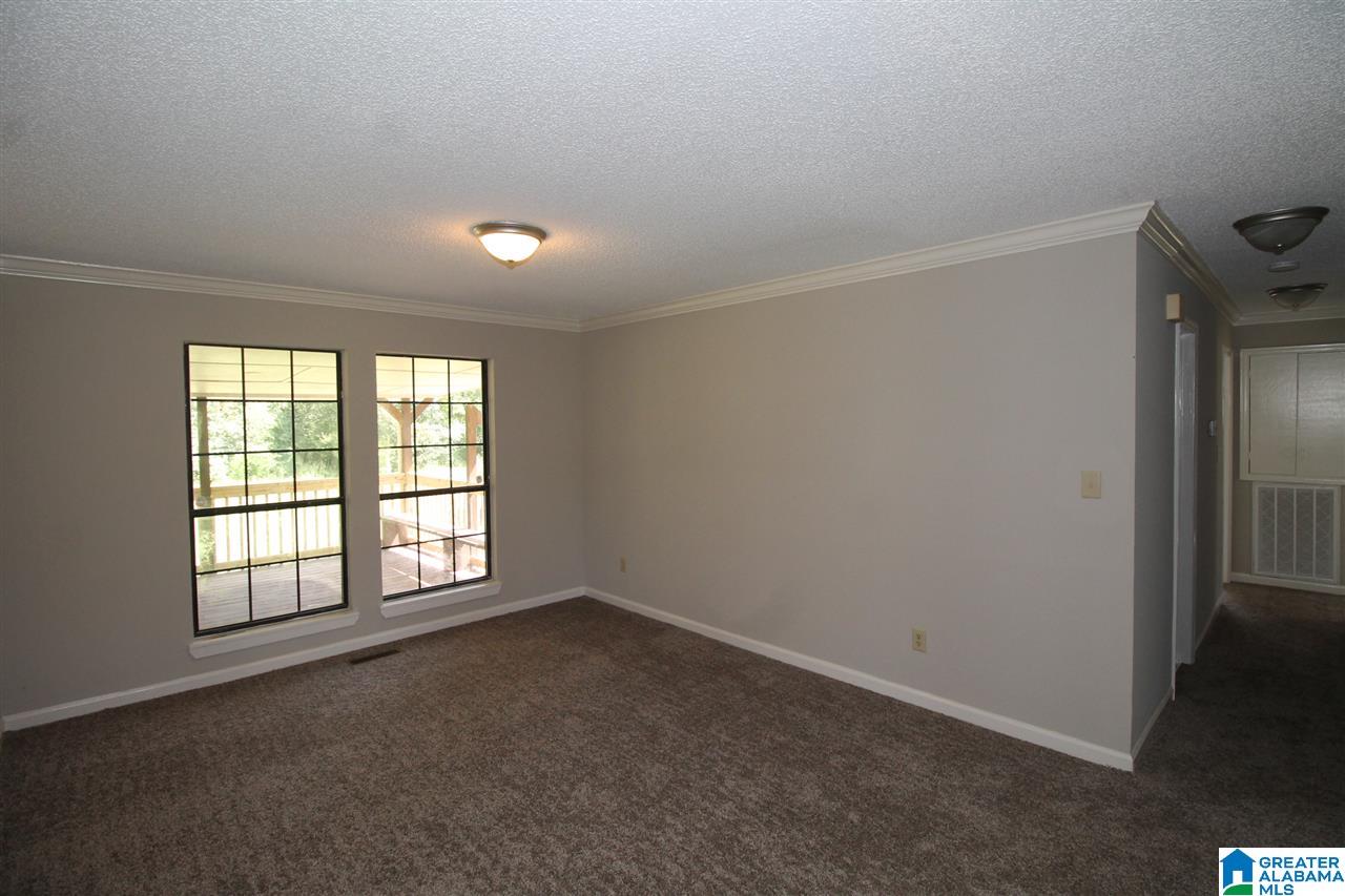 84 Jett Road Warrior, AL 35180 - Photo 3 of 19