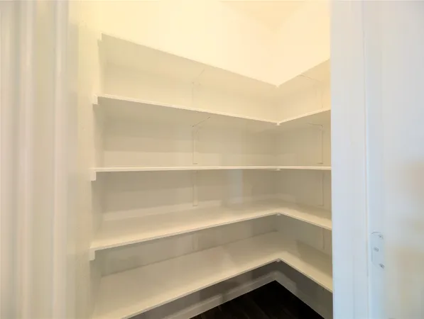 $2,300 | 5524 Sacra Cove, Austin, TX 78747