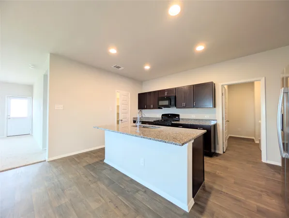 $2,300 | 5524 Sacra Cove, Austin, TX 78747