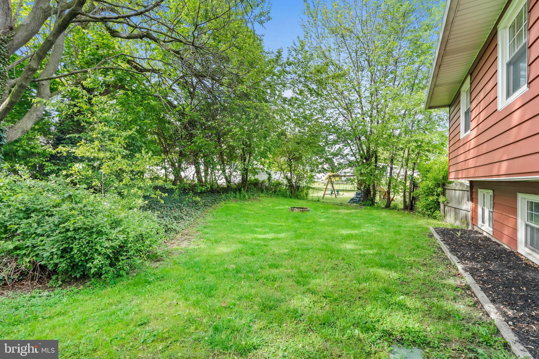 38 Queens Way Newark, DE 19713 - Photo 25 of 28 Back Yard