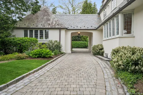 $2,800,000 | 235 Corona Avenue, Pelham, NY 10803