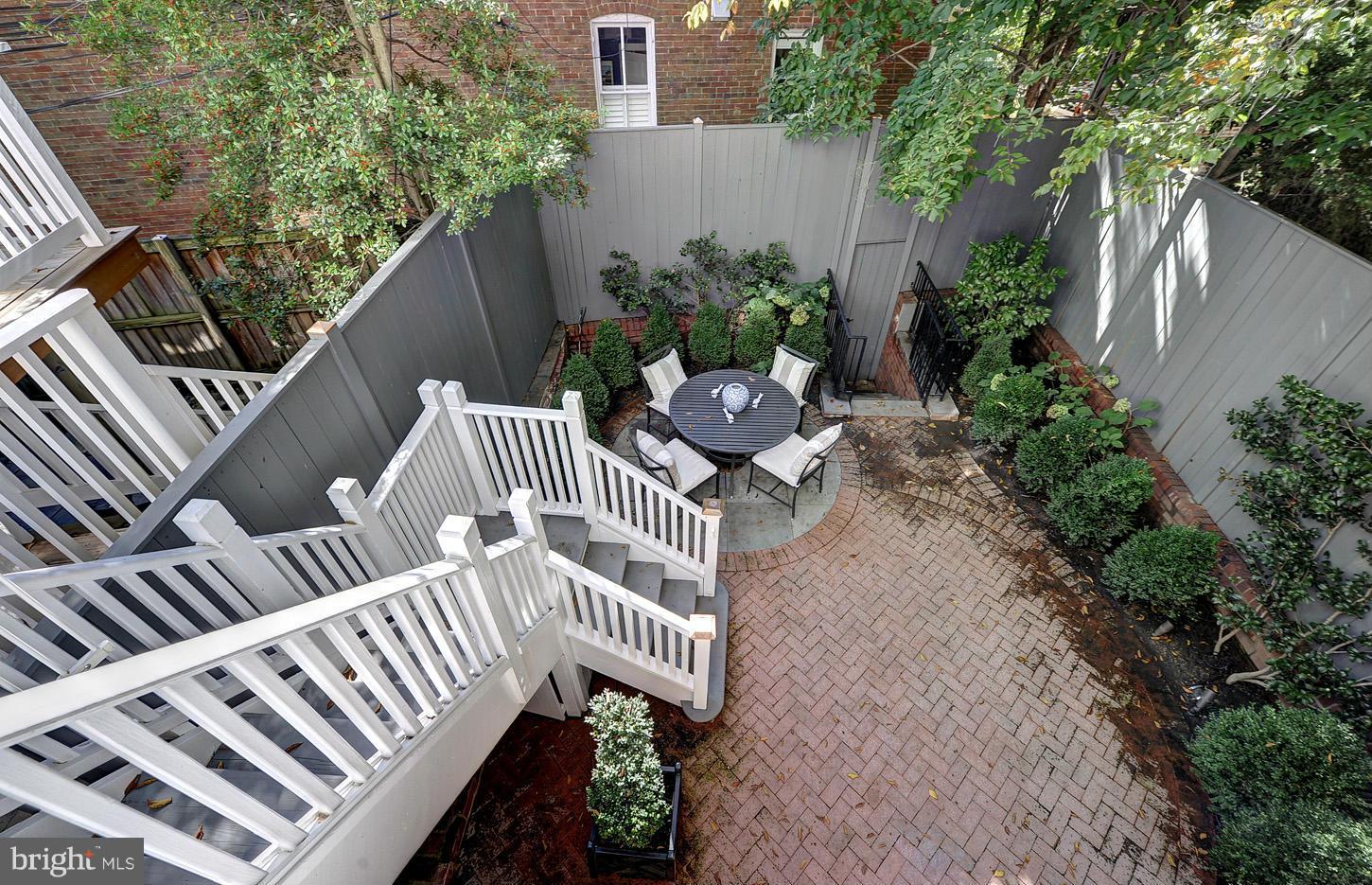 3002 R Street Northwest Washington, DC 20007 - Photo 15 of 24 Private Garden