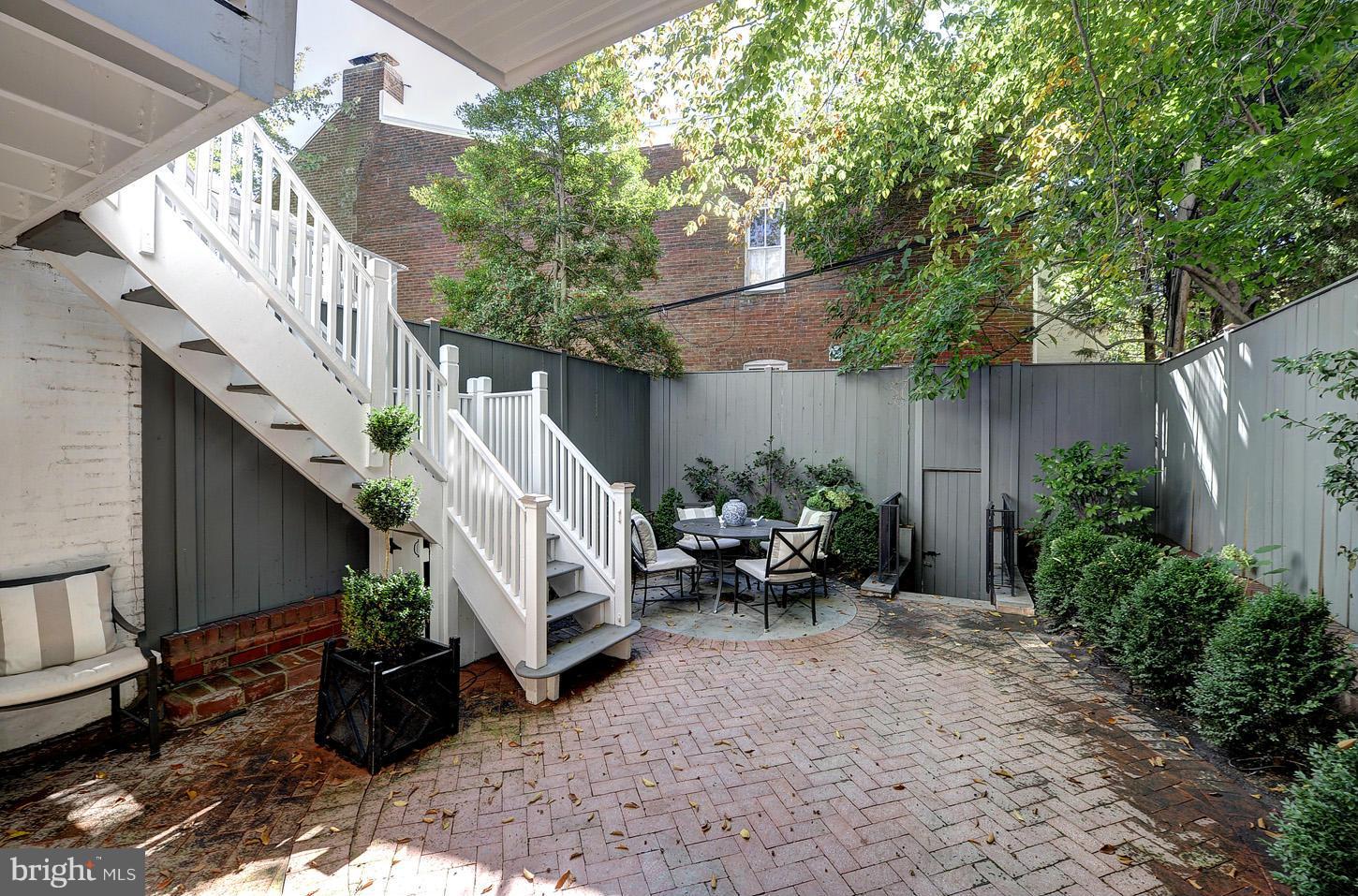 3002 R Street Northwest Washington, DC 20007 - Photo 23 of 24 Private Garden