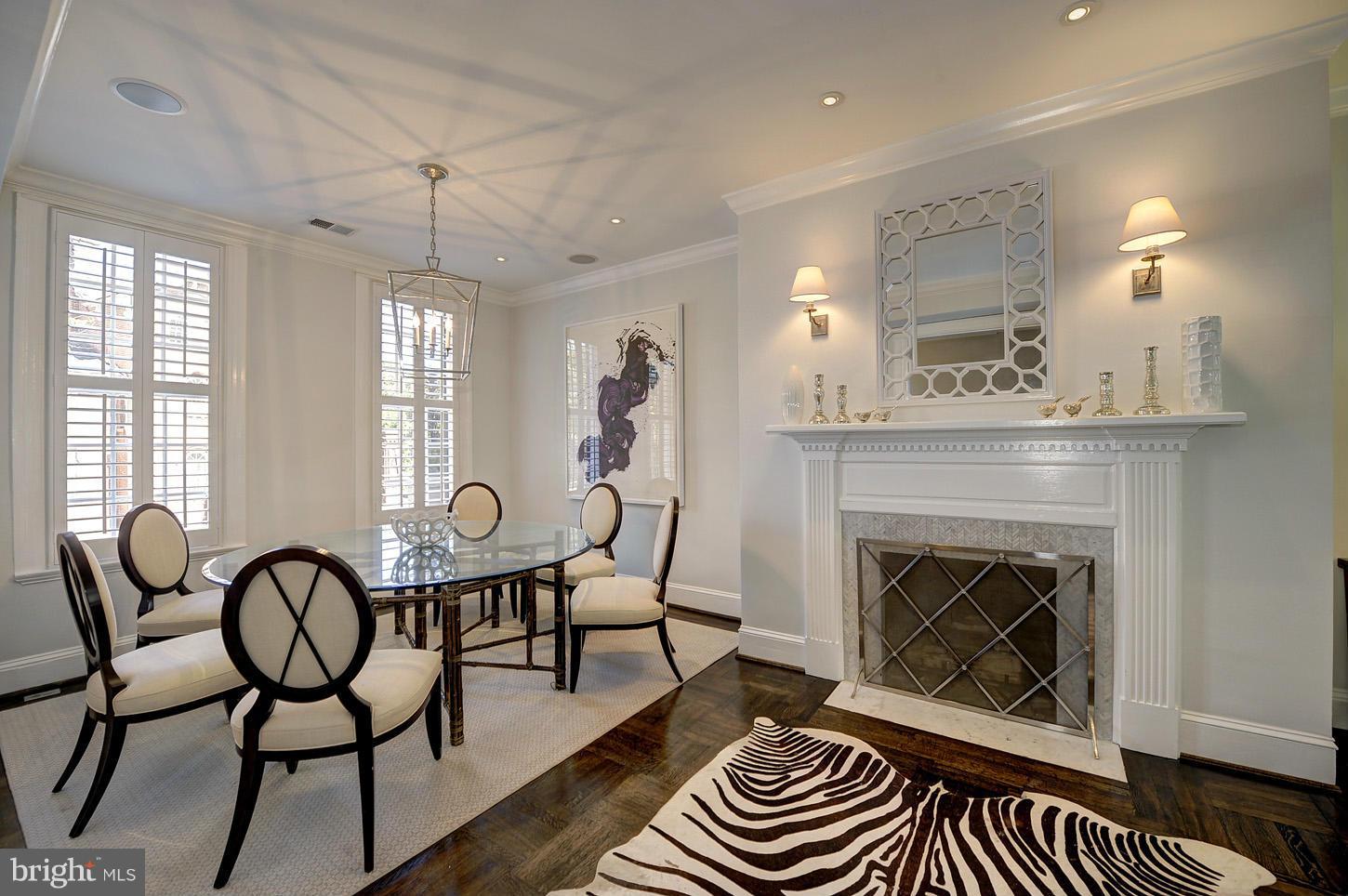 3002 R Street Northwest Washington, DC 20007 - Photo 4 of 24 Dining Room