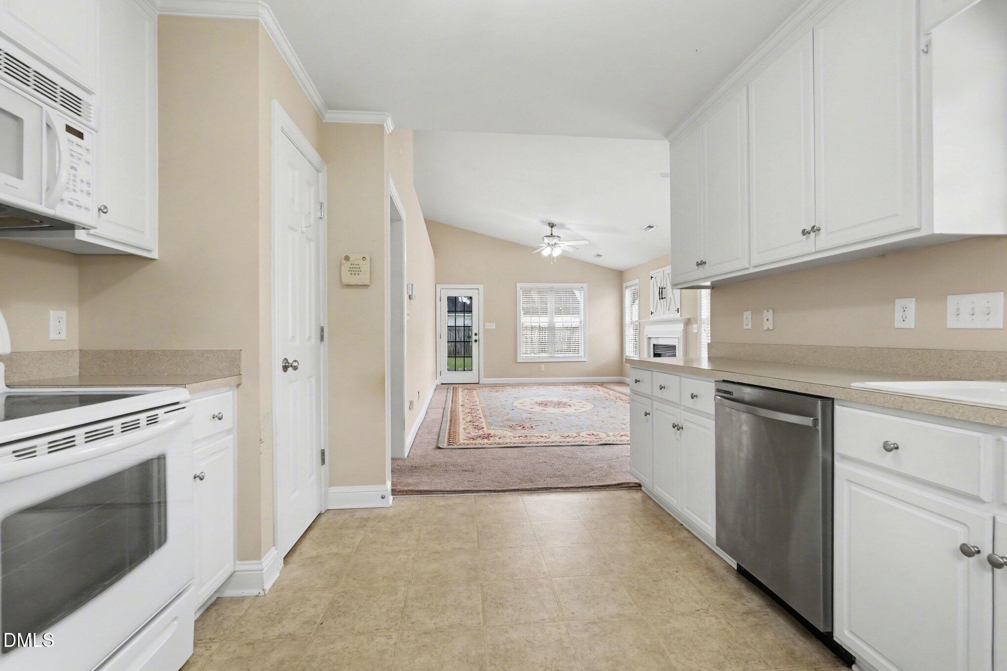 4116 Huntsmoor Lane Wilson, NC 27896 - Photo 17 of 37 014_file_7198