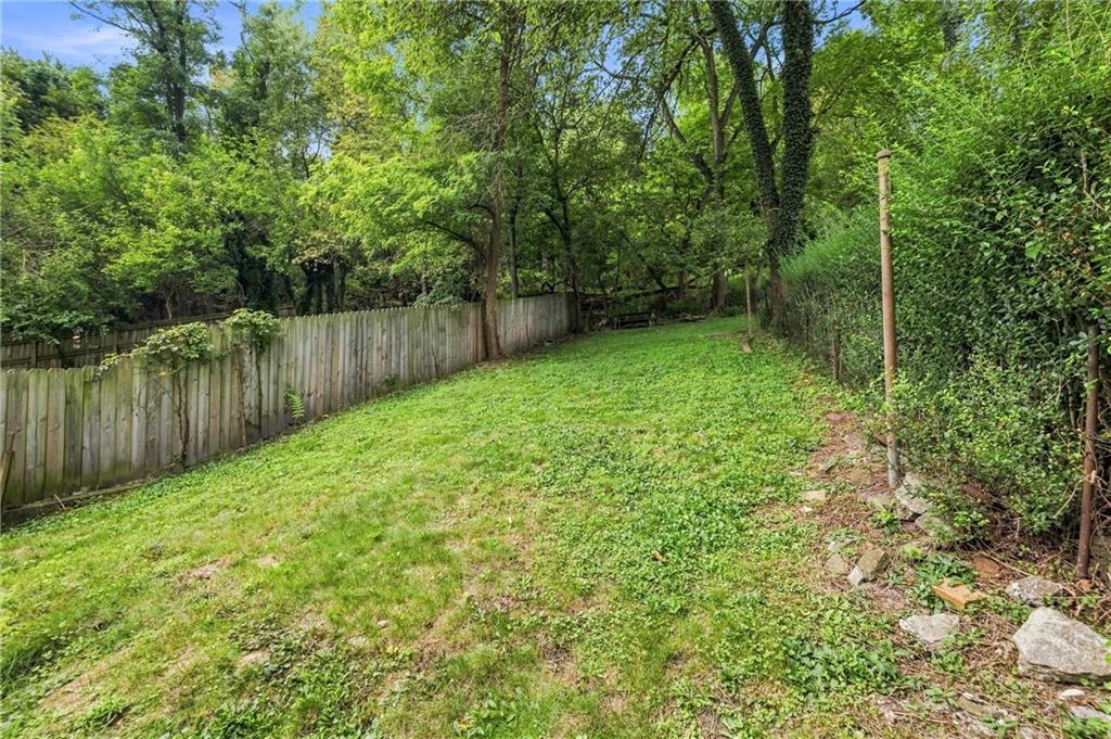 2329 Hazelton Street Pittsburgh, PA 15214 - Photo 26 of 27 Gallery Image 26