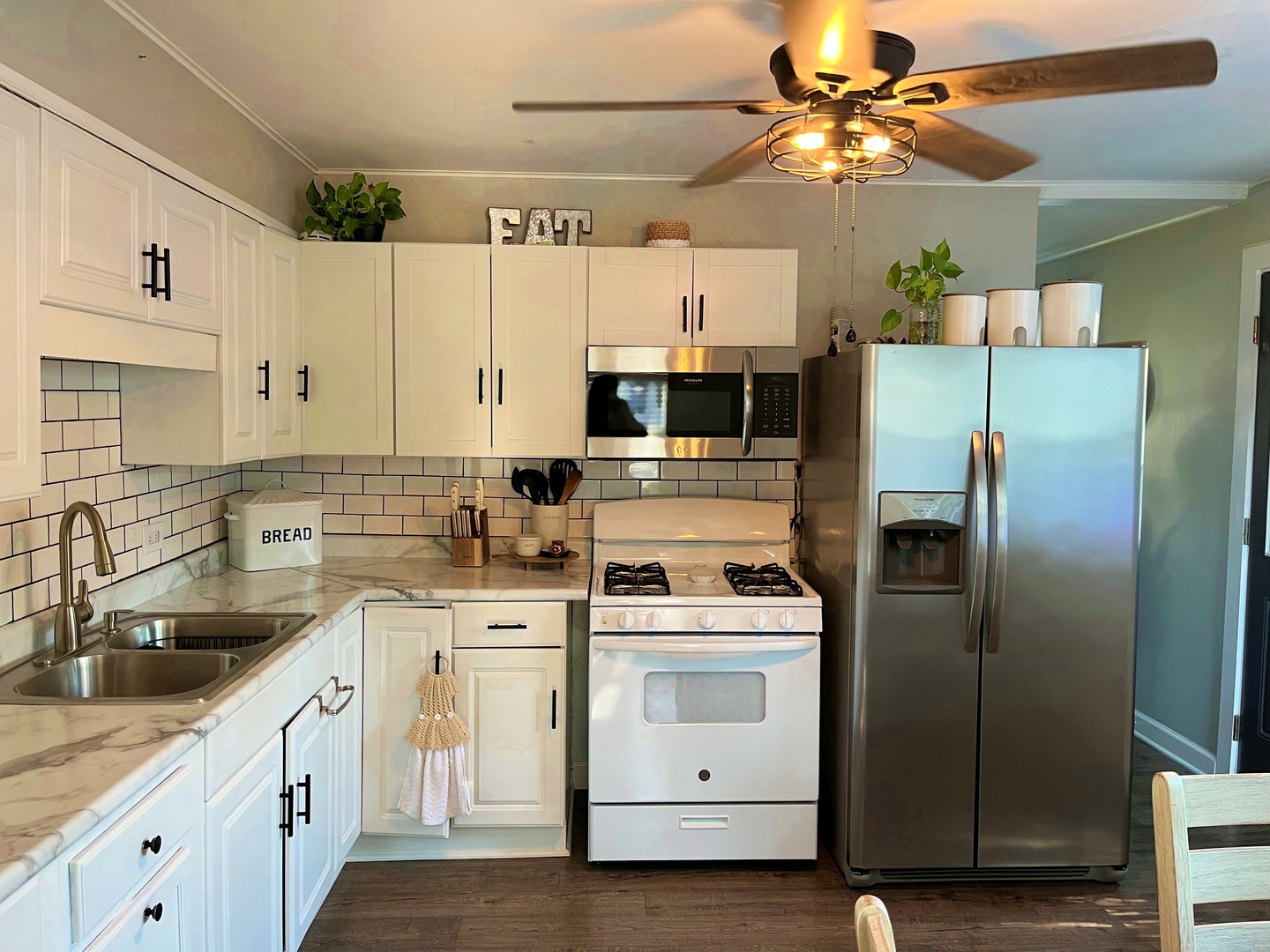 2909 Owl Drive Rolling Meadows, IL 60008 - Photo 5 of 11 a kitchen with cabinets stainless steel appliances and a sink