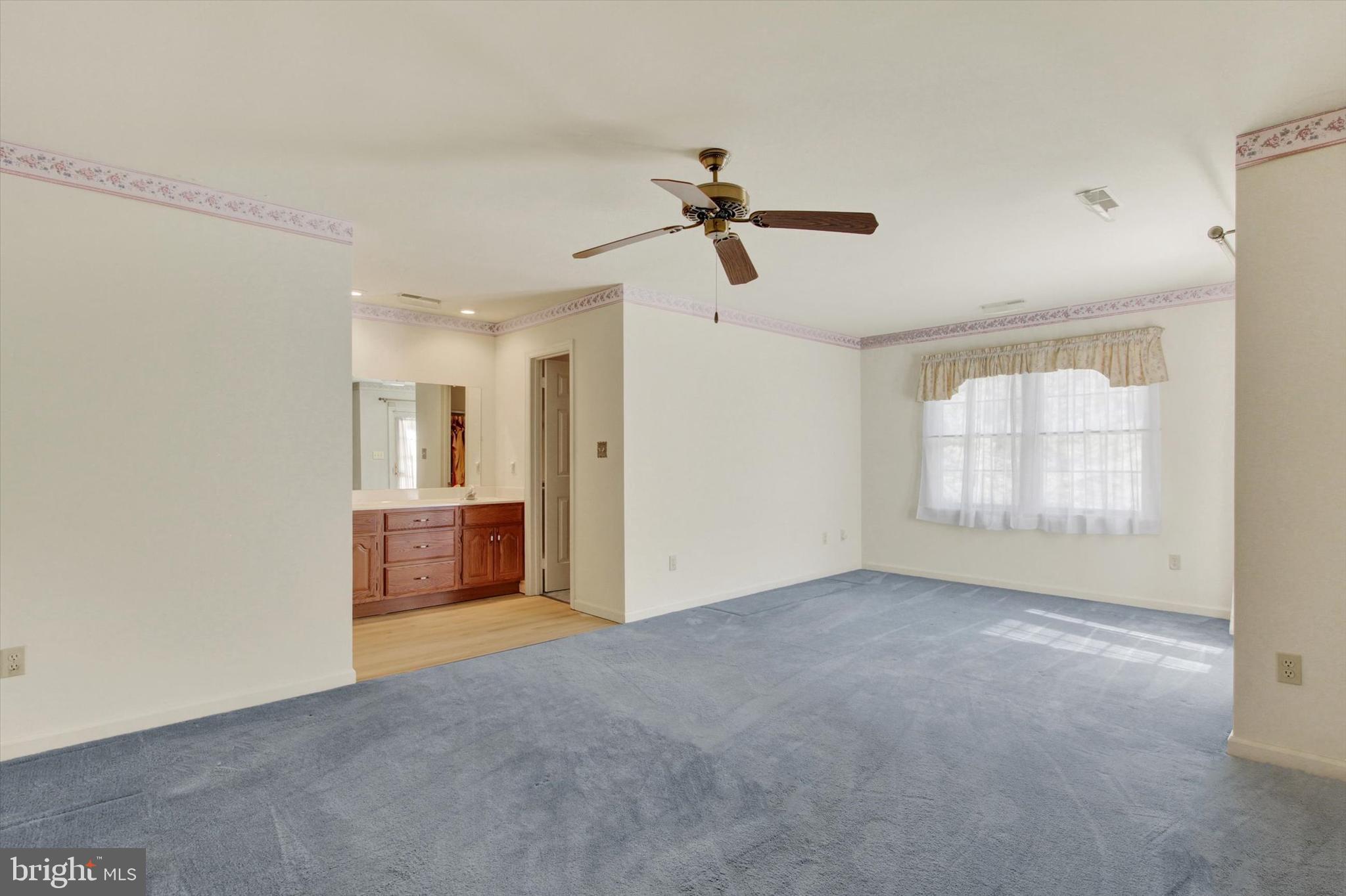 20020 Mt Aetna Road Hagerstown, MD 21742 - Photo 26 of 54 Primary Bedroom