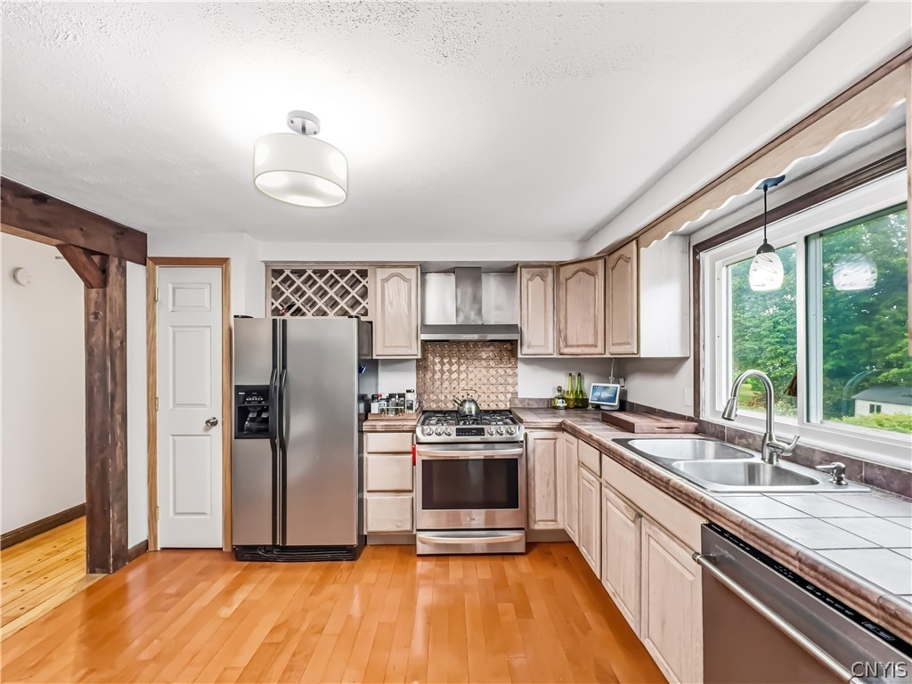 4 Comstock Road Van Buren, NY 13027 - Photo 17 of 43
