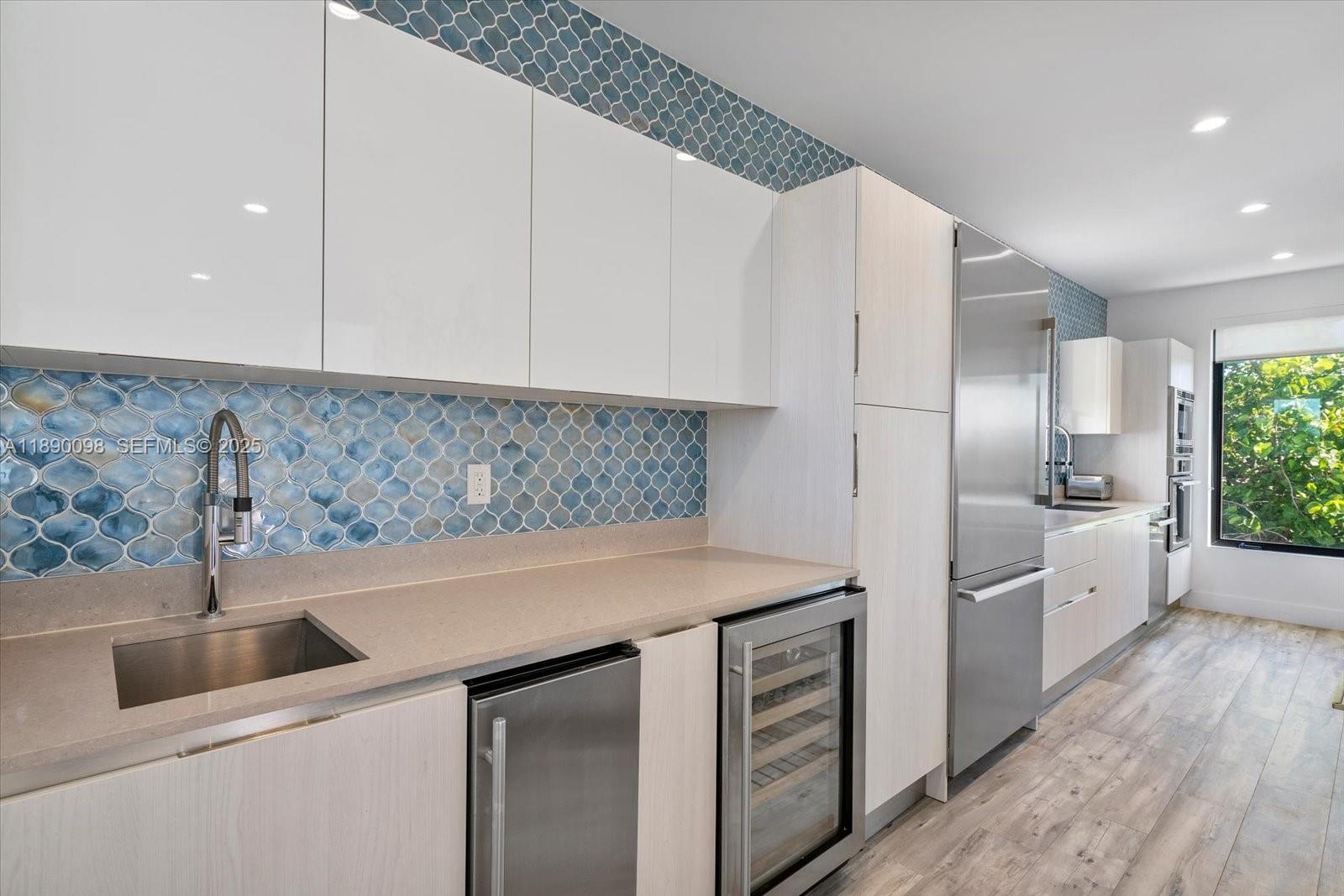 332 Balboa Street Hollywood, FL 33019 - Photo 15 of 42